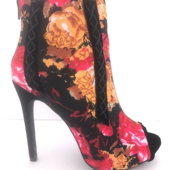 New Madison Chiquita Floral Velvet  booties Size 9 - Picture 3 of 5